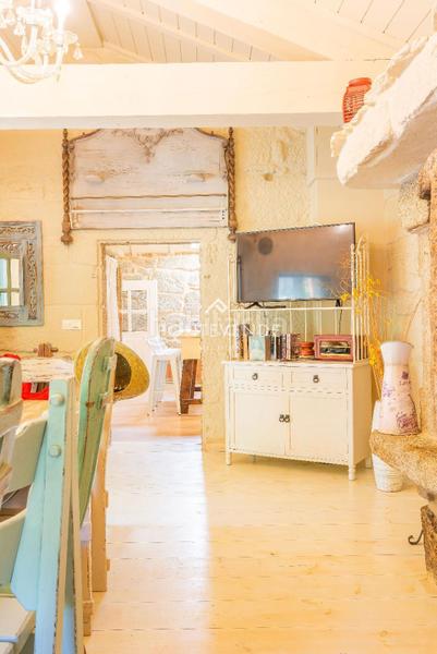 Foto 3fca8fb3-8d6e-4ac9-8cf0-c29c7b1bc845. Casa amb calefacció aparcament piscina a Lama (A)