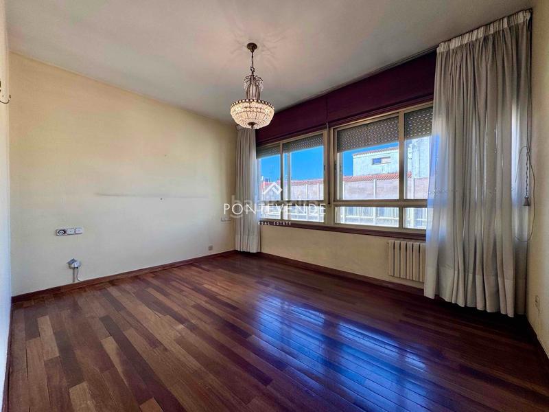 Foto f2619a81-fe49-47c1-aac8-7c1a0a87ac86. Etagenwohnung mit heizung parking in Zona de Plaza de Barcelos Pontevedra