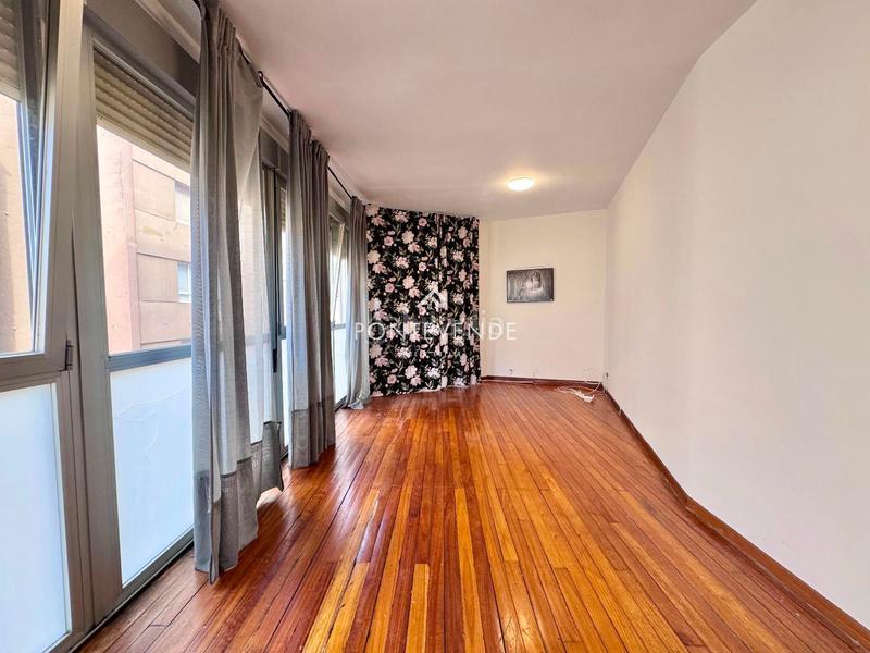 Foto 99d8b517-018b-4d60-b03b-0b9ca052b9f3. Piso  en venta en el centro en Centro - Echegaray Pontevedra