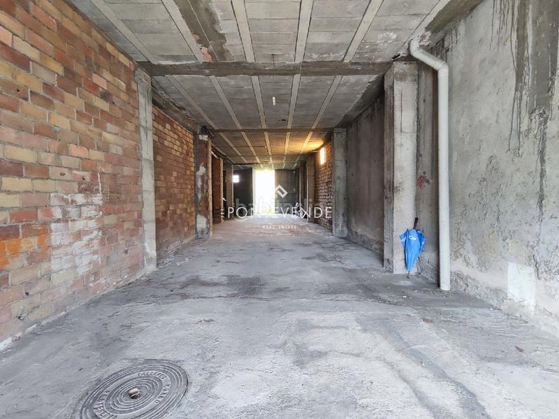 Foto e725cd8c-c178-42c2-9ffa-f6c4b6c2207a. Locale commerciale in Bueu