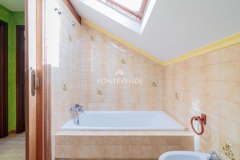 Foto 1178e890-5c85-48a6-a3eb-474b833cffc3. Maison avec parking dans Poio