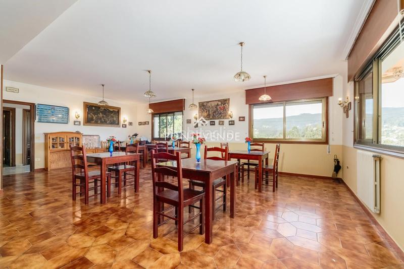 Foto 4cedfae9-5323-484f-a612-36689ce3ae73. Maison avec parking dans Poio