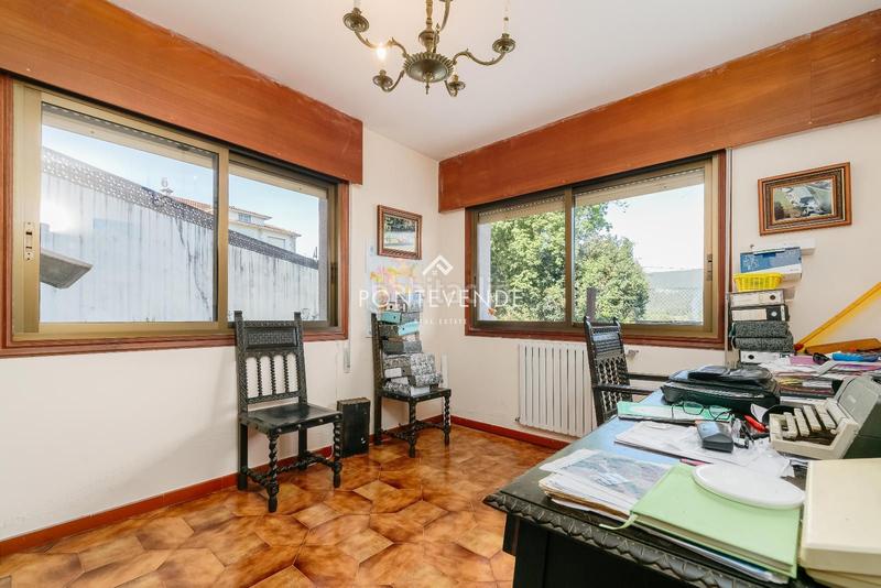 Foto 6890740a-d14a-475b-ad02-166170433dc7. Maison avec parking dans Poio