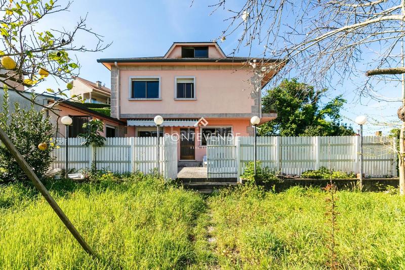 Foto 6fc4c50d-9495-4f26-8aed-43b7aac8399b. Maison avec parking dans Poio