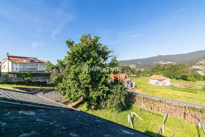 Foto 9d8500bc-1fe5-4a62-99cb-3ea86dc68842. Maison avec parking dans Poio