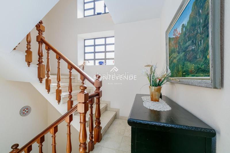 Foto acea90c0-dc17-463b-a6b5-afdc2f785b83. Maison avec parking dans Poio