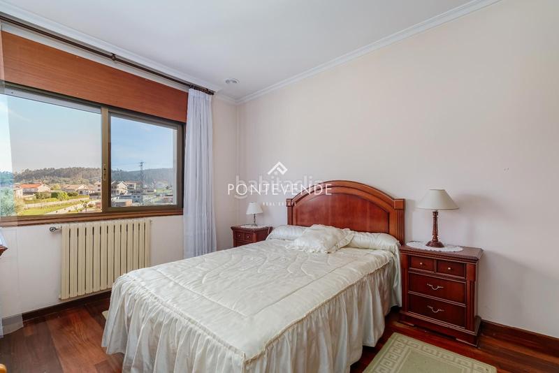 Foto edfc0dcb-fec9-46cd-8a62-c6ca91fd6ac0. Maison avec parking dans Poio