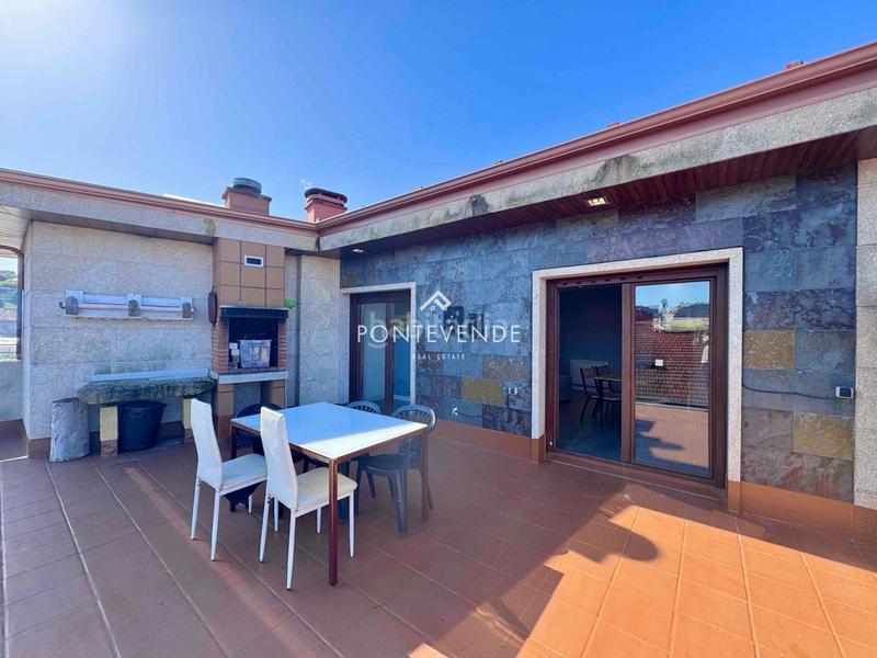 Foto 4f9e9469-3740-48f3-b4fe-d7dc96e36230. Attico con riscaldamento parcheggio piscina in Marín