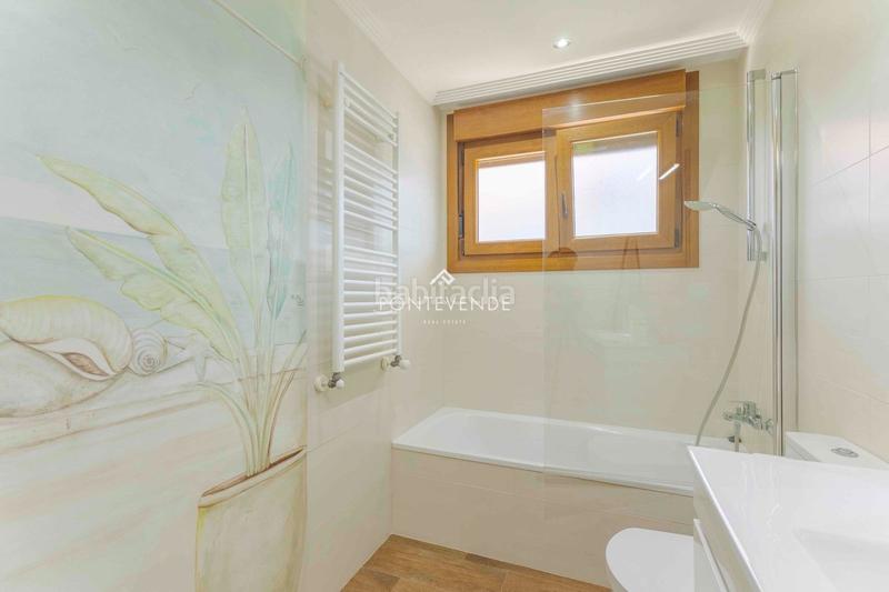 Foto c0a55685-2298-4b43-bb52-945472c0222b. Chalet con riscaldamento parcheggio piscina in Sanxenxo pueblo Sanxenxo