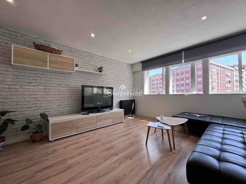 Foto 70e0383f-96d6-424f-a1fa-4f2d1419b6ed. Ático piso en venta en pleno centro ideal para inversión en Pontevedra