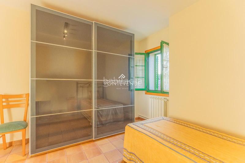 Foto 06158f1e-7cbd-4ba4-918d-91e271ccd41b. Casa con riscaldamento in Aldán Cangas