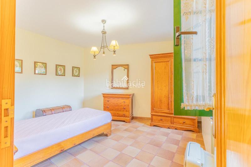 Foto 06417122-0823-4b18-866a-801027ee44b5. Casa con riscaldamento in Aldán Cangas