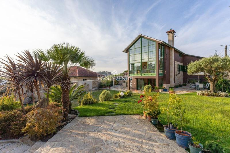 Foto 4d307197-359a-4dce-a5d8-6a705d6358f9. Casa con riscaldamento in Aldán Cangas