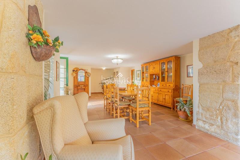 Foto 6a34856c-b11c-426e-b87e-b2ac0c07e2d8. Casa con riscaldamento in Aldán Cangas