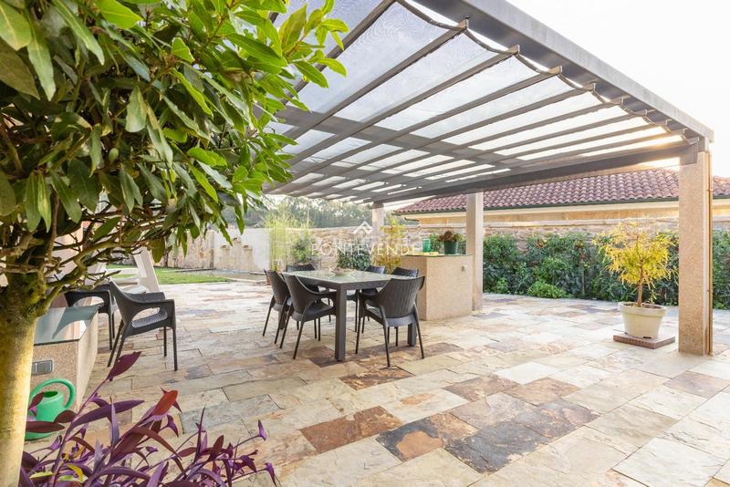 Foto 7cef7485-8acd-4837-b0a7-615054942a91. Casa con riscaldamento in Aldán Cangas