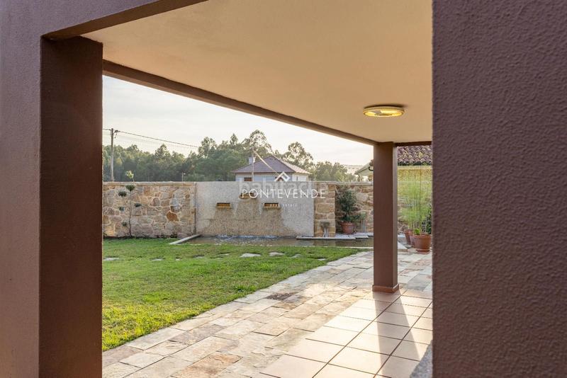 Foto ac67e77c-c445-4dc1-bc38-a48bc0edb2bc. Casa con riscaldamento in Aldán Cangas