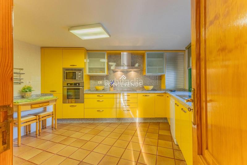 Foto c0787bc8-049b-40eb-8478-422ed590fced. Casa con riscaldamento in Aldán Cangas