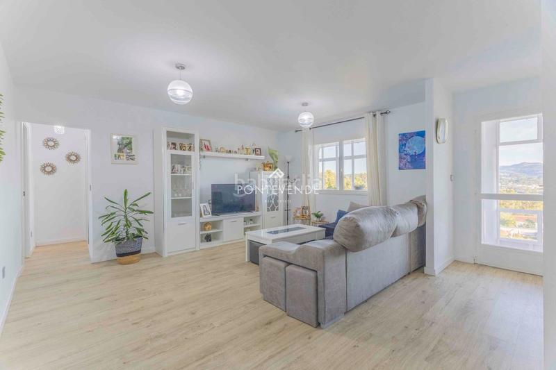 Foto 0da93299-40e7-404e-ae36-70b8214ba064. Semi detached house with heating in o burgo - campus universitario Pontevedra