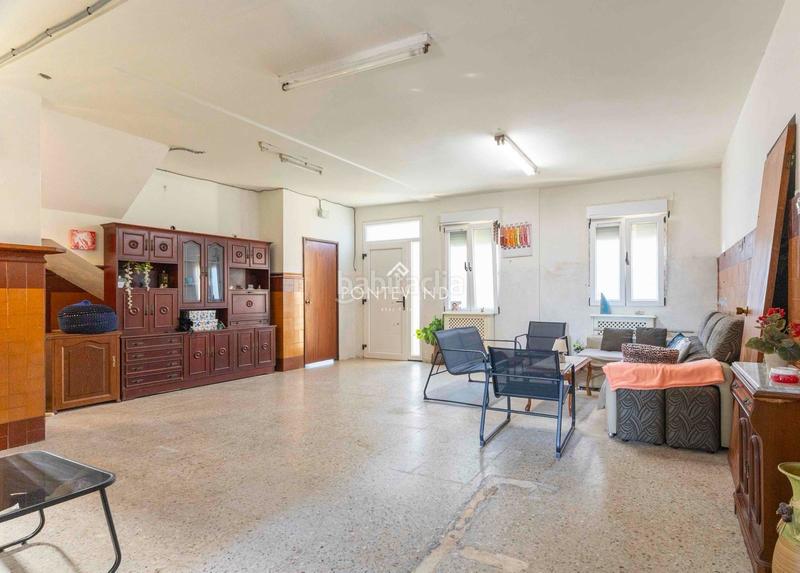 Foto 9332c004-61d0-478d-a076-5d97db9ae1fc. Semi detached house with heating in o burgo - campus universitario Pontevedra