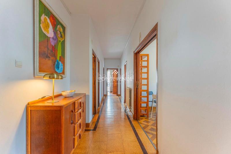 Foto 8a4cc8d6-3b78-41bc-b18e-34cfc3920874. Appartement avec chauffage parking dans Centro - Echegaray Pontevedra