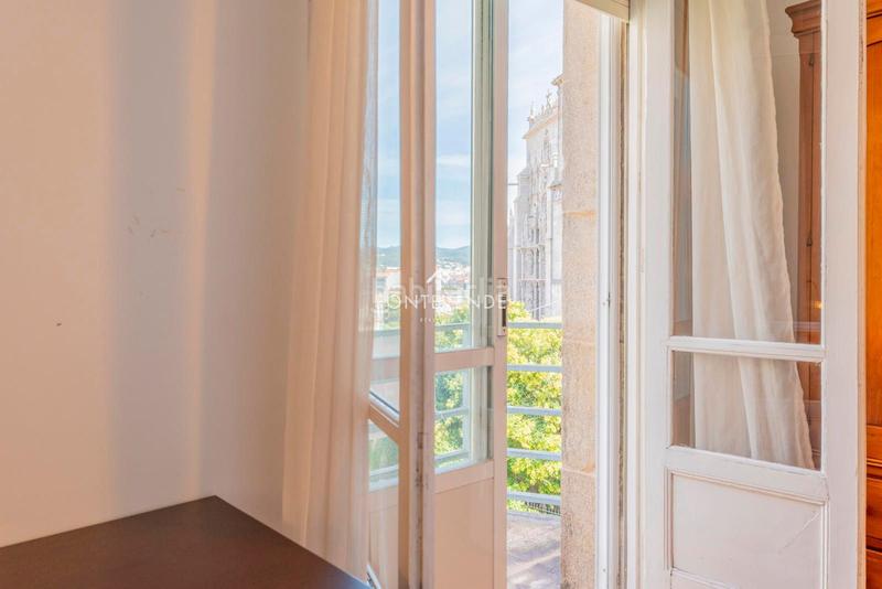 Foto b98cae4b-63df-44c9-87c2-2ee25e32dc91. Appartement avec chauffage parking dans Centro - Echegaray Pontevedra