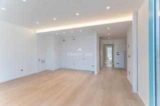 Appartement  Cobian rofficnac 18. Piso de 3 dormitorios y dos baños en venta. centro de pontevedra