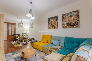 Pis  Avenida maría victoria moreno. Piso amplio de 3 dormitorios con garaje en pontevedra