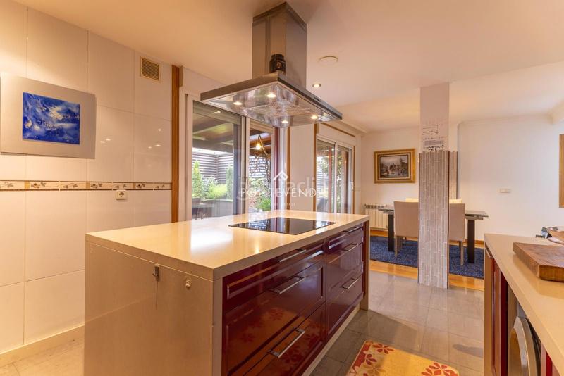 Foto 9650f7a8-fa69-48b3-83e8-61c5c05abece. Pis amb calefacció aparcament a Centro - Echegaray Pontevedra