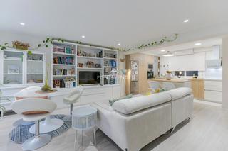 Appartement  Barcelona. Piso de dos dormitorios y recién reformado en calle barcelona, v