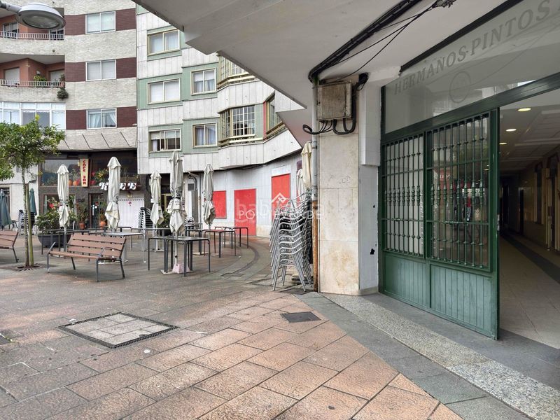 Foto 2b0e5eef-bce7-4f4e-8179-793a6ff79d93. Local comercial a Marín