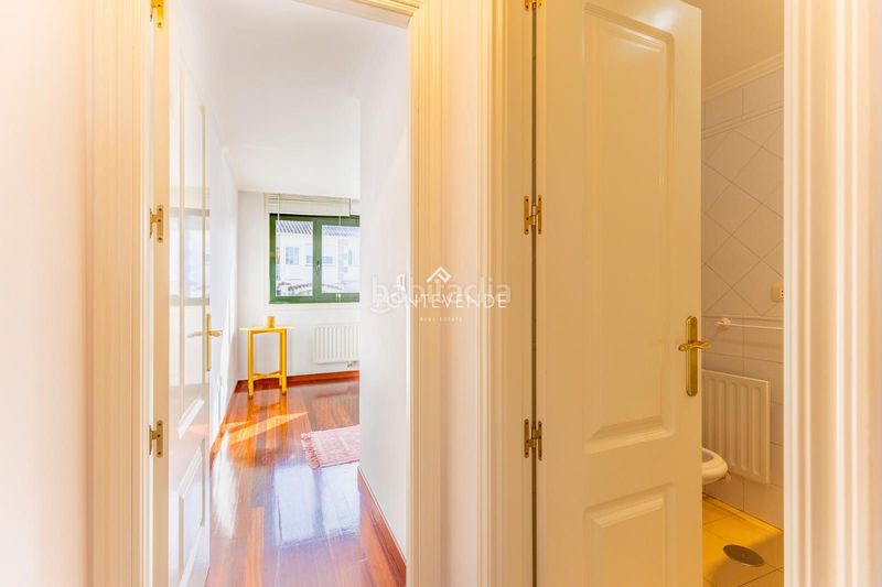 Foto 459e65b6-0efa-486f-aa7d-8b2f5808e016. Pis amb calefacció aparcament a Coruxo - Oia - Saiáns Vigo