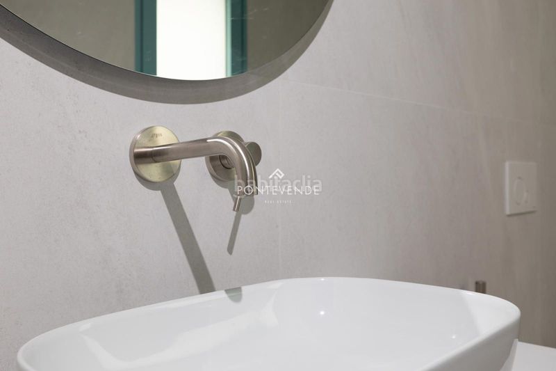 Foto 151de1e2-c3df-48ea-8a80-a95dd6a5d52f. Pis a Zona de Plaza de Barcelos Pontevedra