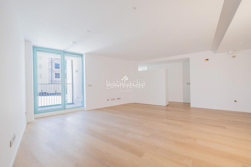 Foto a24d607a-03e0-439a-8620-18f569f4f7a0. Pis a Zona de Plaza de Barcelos Pontevedra