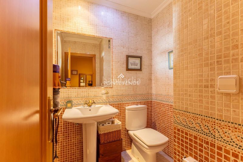Foto 712a03c8-c4df-461b-b054-ca3055277762. Casa adossada amb calefacció aparcament piscina a Sanxenxo
