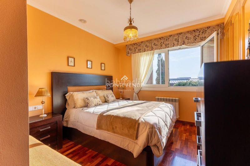 Foto ac75944b-5121-4969-9256-bea7bac3bfc2. Casa adossada amb calefacció aparcament piscina a Sanxenxo