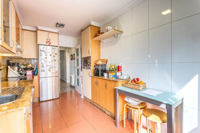 Foto 5cdbe811-7e57-4499-bbd5-44a951057c2b. Pis amb calefacció aparcament a Alcabre Vigo