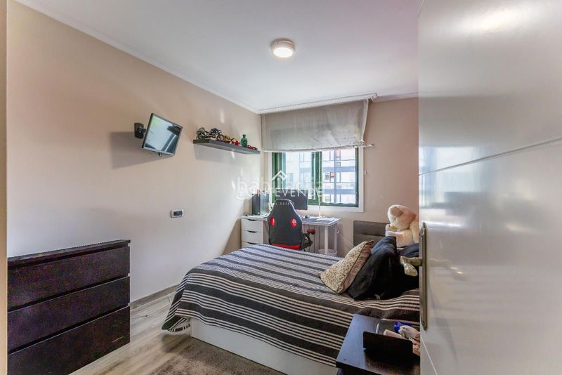 Foto d5a8275f-7177-478e-88fb-35563e9849ae. Pis amb calefacció aparcament a Alcabre Vigo