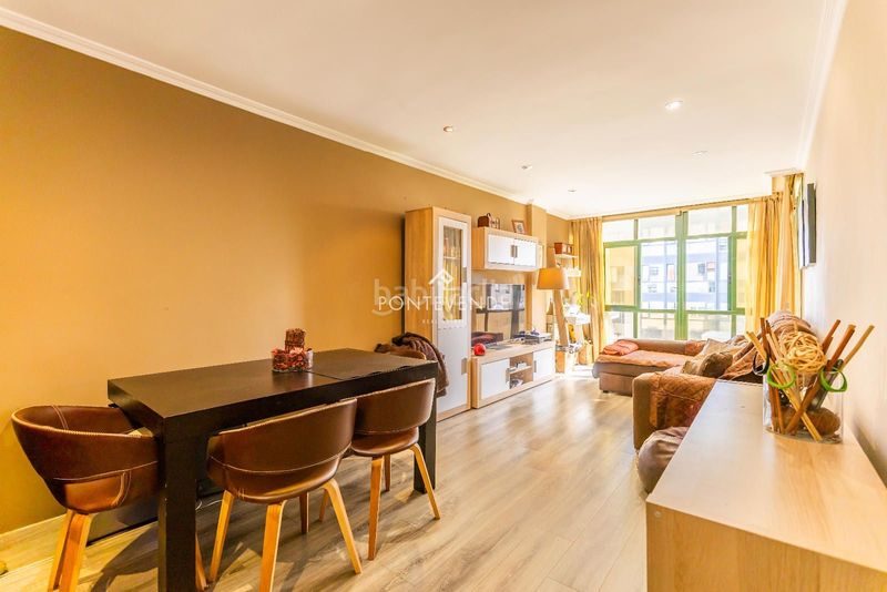 Foto d9e14c79-e9d8-4f30-b5d7-1292af3972e8. Pis amb calefacció aparcament a Alcabre Vigo