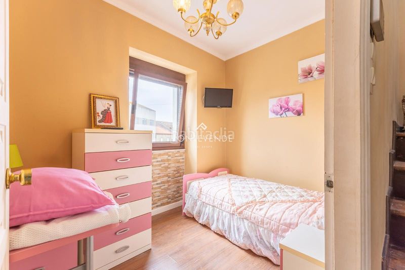 Foto d26e15d2-bcd8-4e5b-8bf3-e2ce76068c34. Casa amb aparcament a Guarda (A)