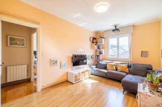 Flat  Pizarro. Piso en el centro de vigo de  2 habitaciones con vestidor