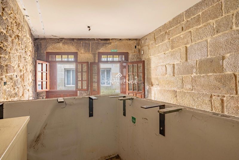 Foto e3d488c2-f296-4b60-a929-31c12ac1f3cb. Edifici a Centro - Echegaray Pontevedra