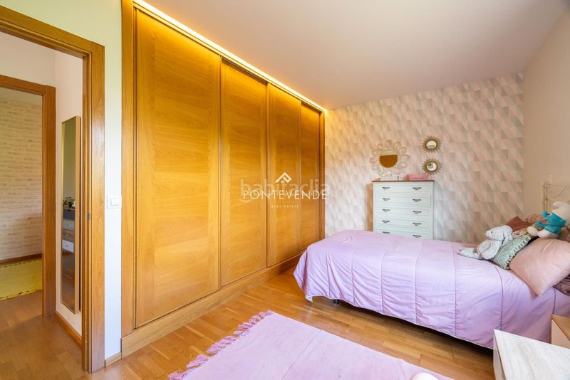 Foto f4d1d335-7f38-4319-8fab-859dddeef787. Casa a seixo-beade 4 a Valadares - Beade Vigo