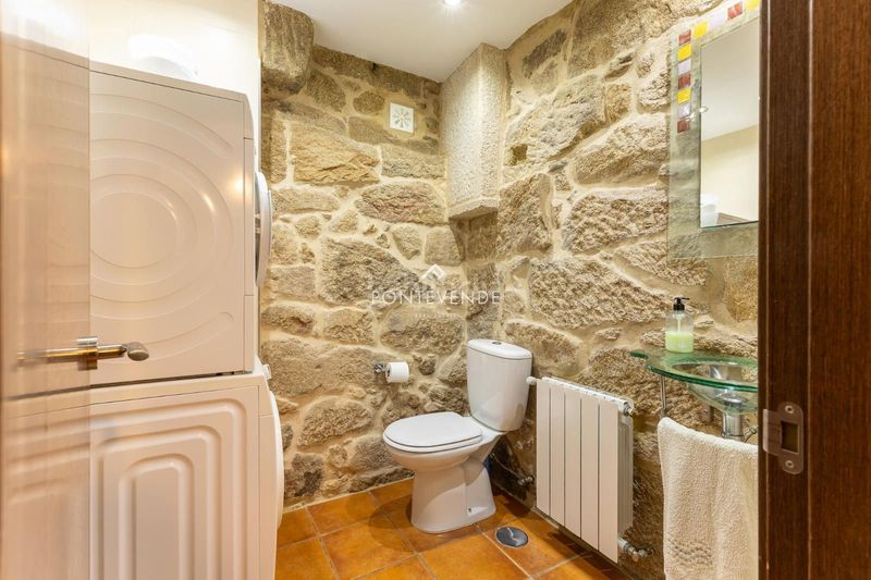 Foto c06bdddd-c411-4ea5-a677-3dbe01d978a9. Casa amb calefacció aparcament a Cotobade