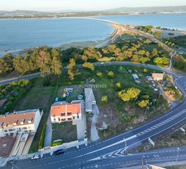 Piso  Avenida da ponte. Piso totalmente reformado en a illa de arousa, muy muy cerca del