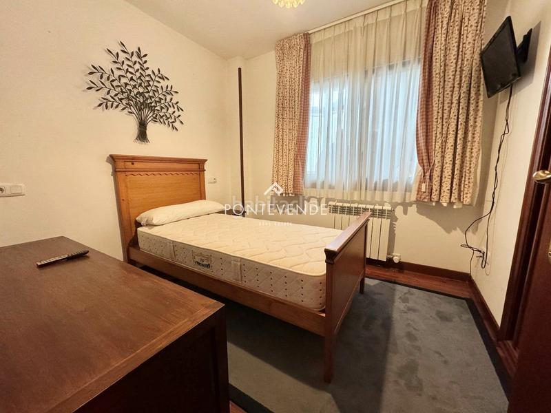 Foto 4dc7fe14-5f17-471f-8d55-0bc527f7941f. Duplex dans montero ríos 27 dans Bueu