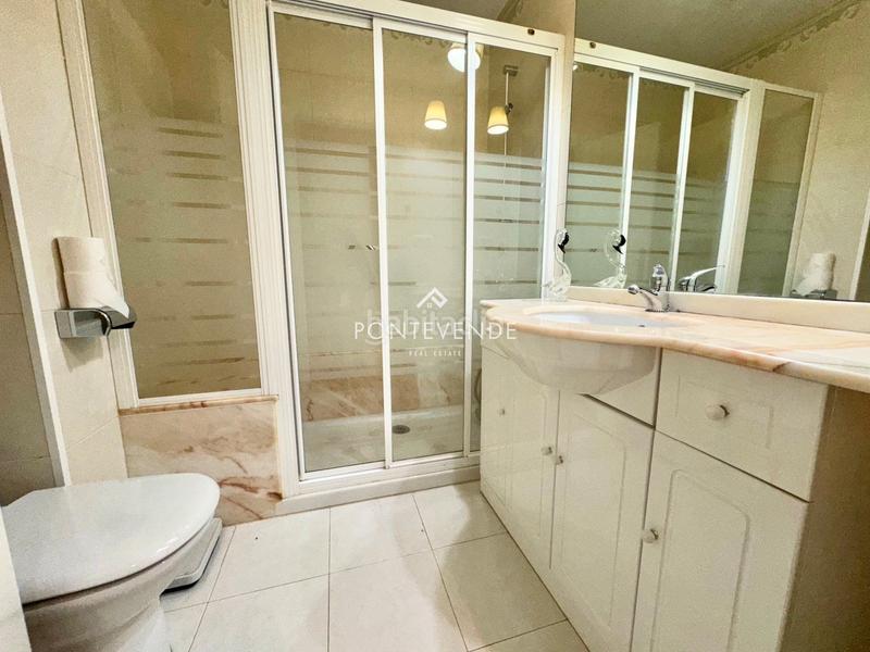 Foto b6247399-e674-4956-8dbf-2cf5dc19dbae. Duplex dans montero ríos 27 dans Bueu