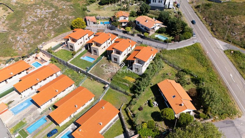 Foto aef74b05-58dc-40ca-8256-31bce712b3c9. Casa amb aparcament a Baiona