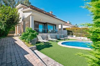 Chalet en Freixeiro-Dorron