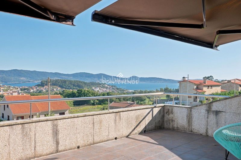 Foto bd11dac5-7679-43e8-b726-f30c93268578. Chalet con riscaldamento parcheggio piscina in Dorrón Sanxenxo