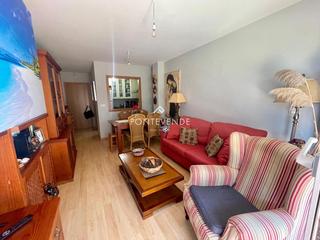 Appartement  Travesías dos calvarios. Piso en portonovo de dos dormitorios y dos baños.